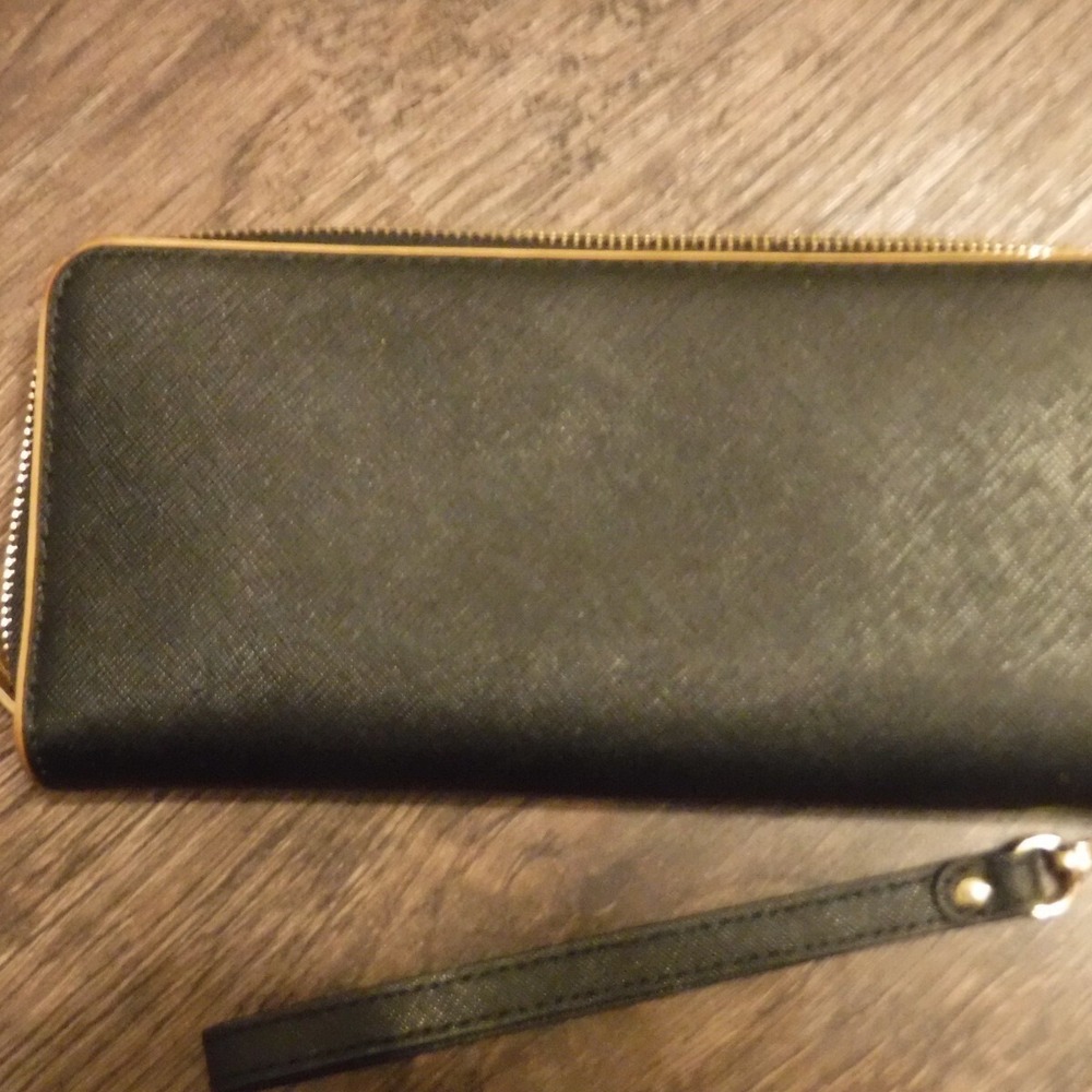 Michael Kors Jet Set Continental Wallet Womens Black Good Saffiano Wristlet Zip - Picture 8 of 9